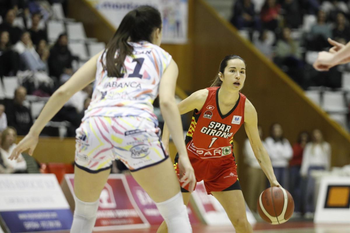 Laura Peña, en acció contra l'Ensino Lugo