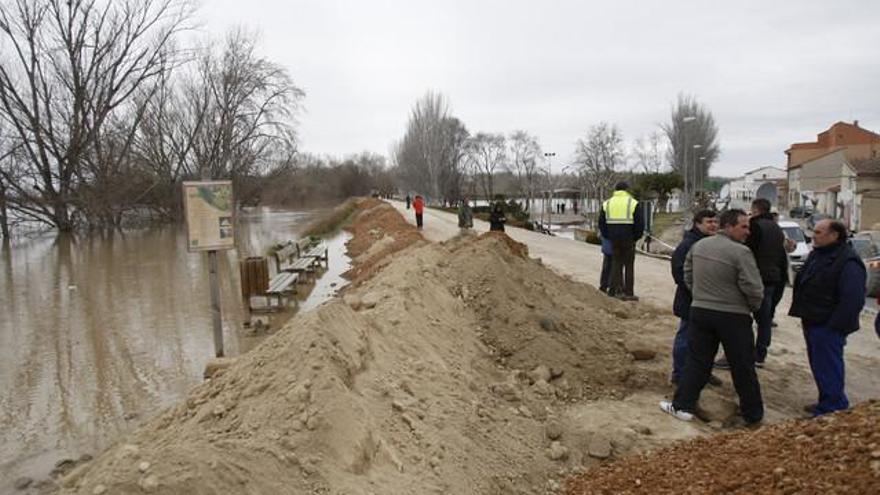 La DGA ordena pagar 5,6 millones de los daños de las riadas del Ebro