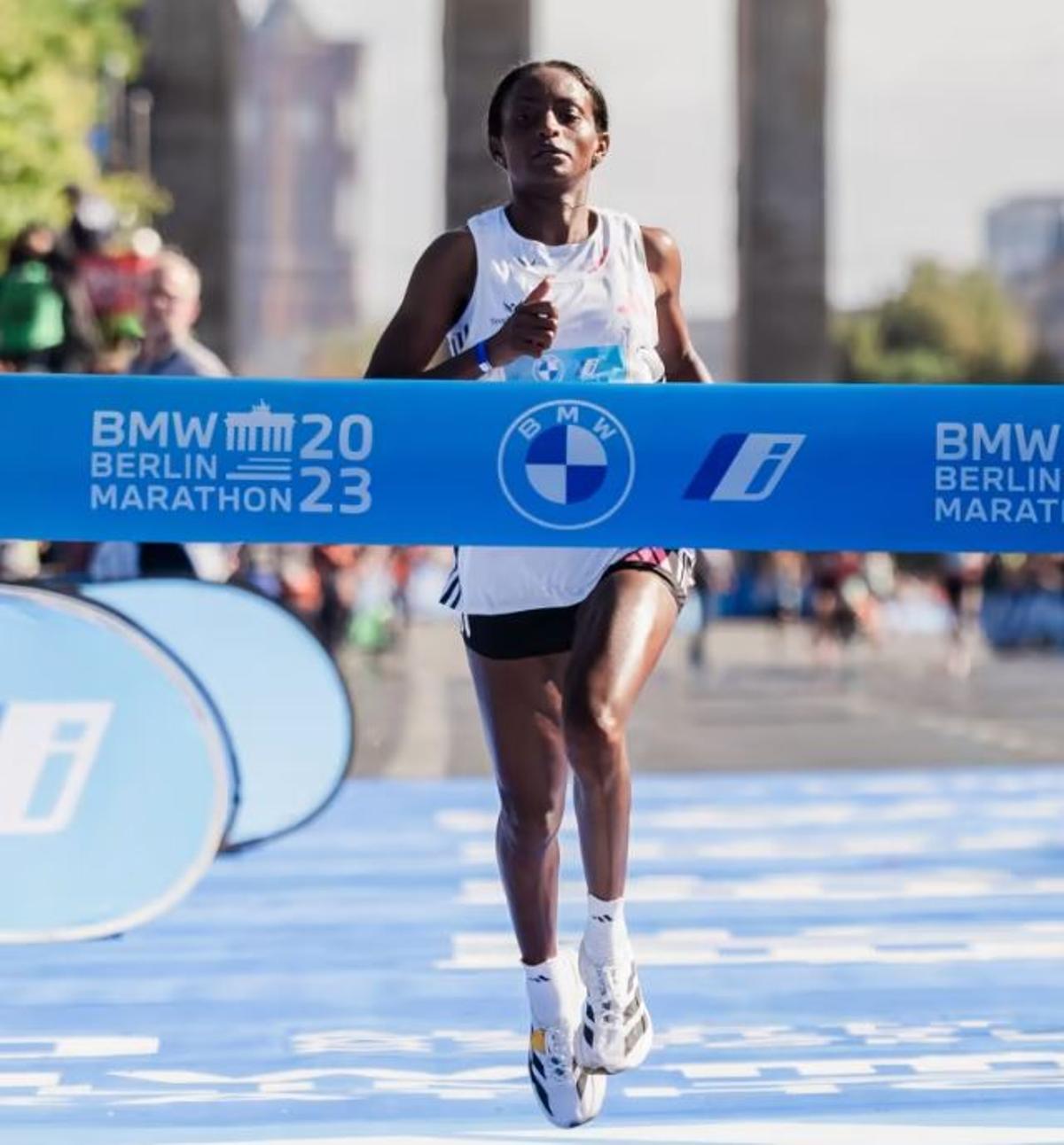 Tigist Assefa, recórd del mundo de maratón femenina.