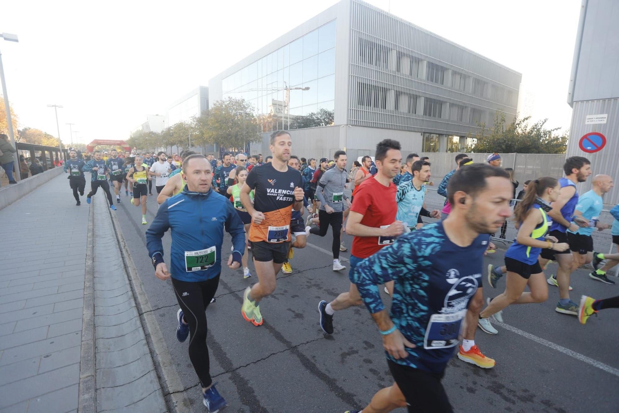 Búscate en la carrera 'Pas ras al port' de València