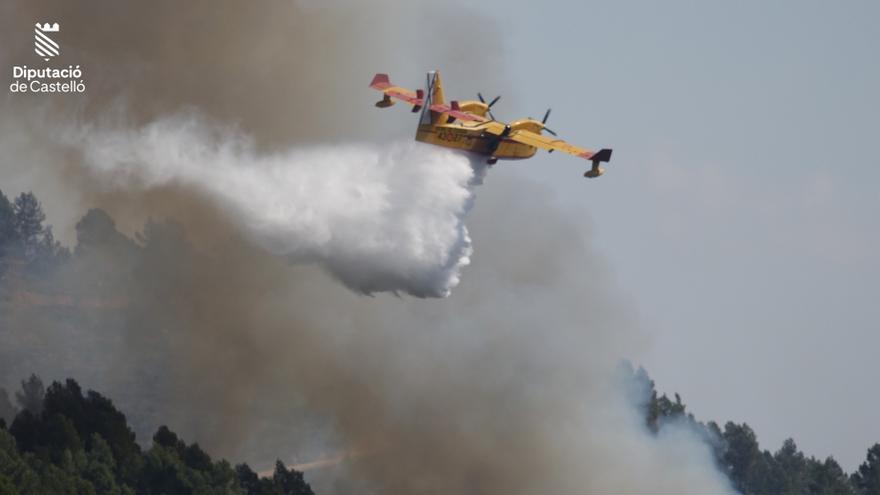 Más de 1500 evacuados en el incendio que afecta a Castellón y Teruel