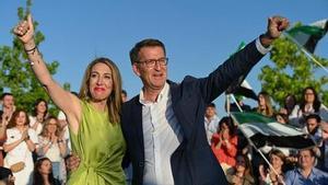 Feijóo y María Guardiola, candidata del PP a la presidencia de Extremadura.