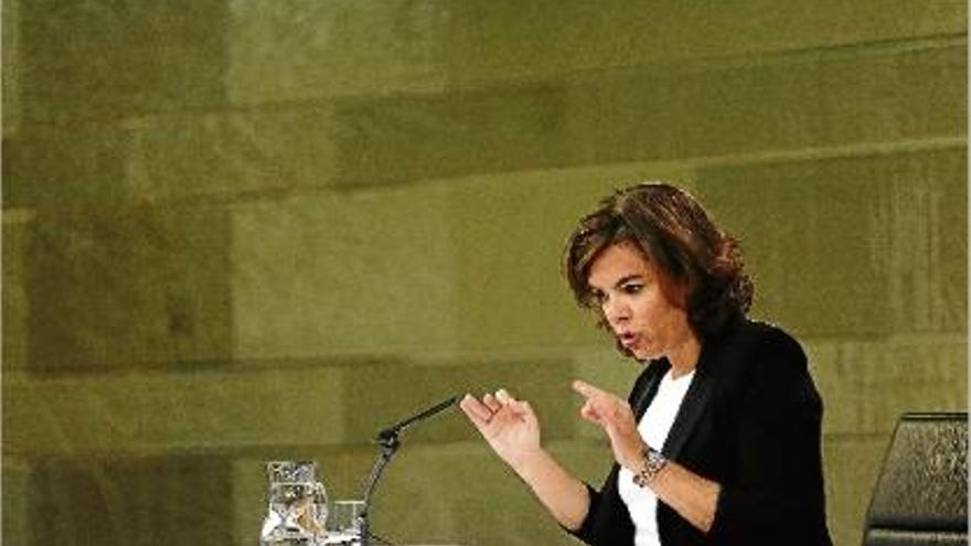 La vicepresidenta en funcions, Soraya Saénz de Santamaría, ahir després del Consell de Ministres.