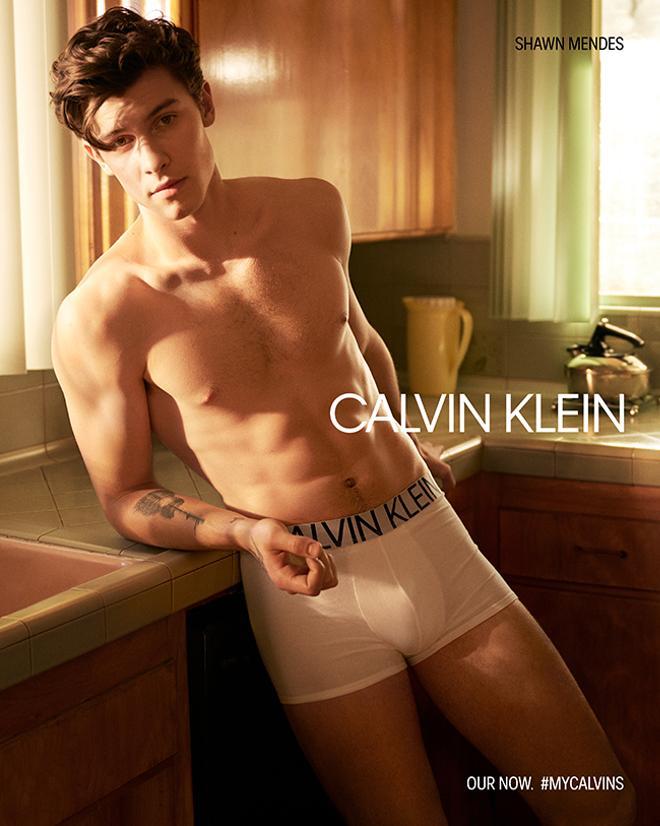 Shawn Mendes en la campaña primavera-verano 2019 de Calvin Klein Jeans y Calvin Klein Underwear