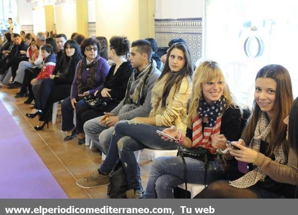 GALERÍA DE FOTOS - Desfile solidario en el Edificio Moruno