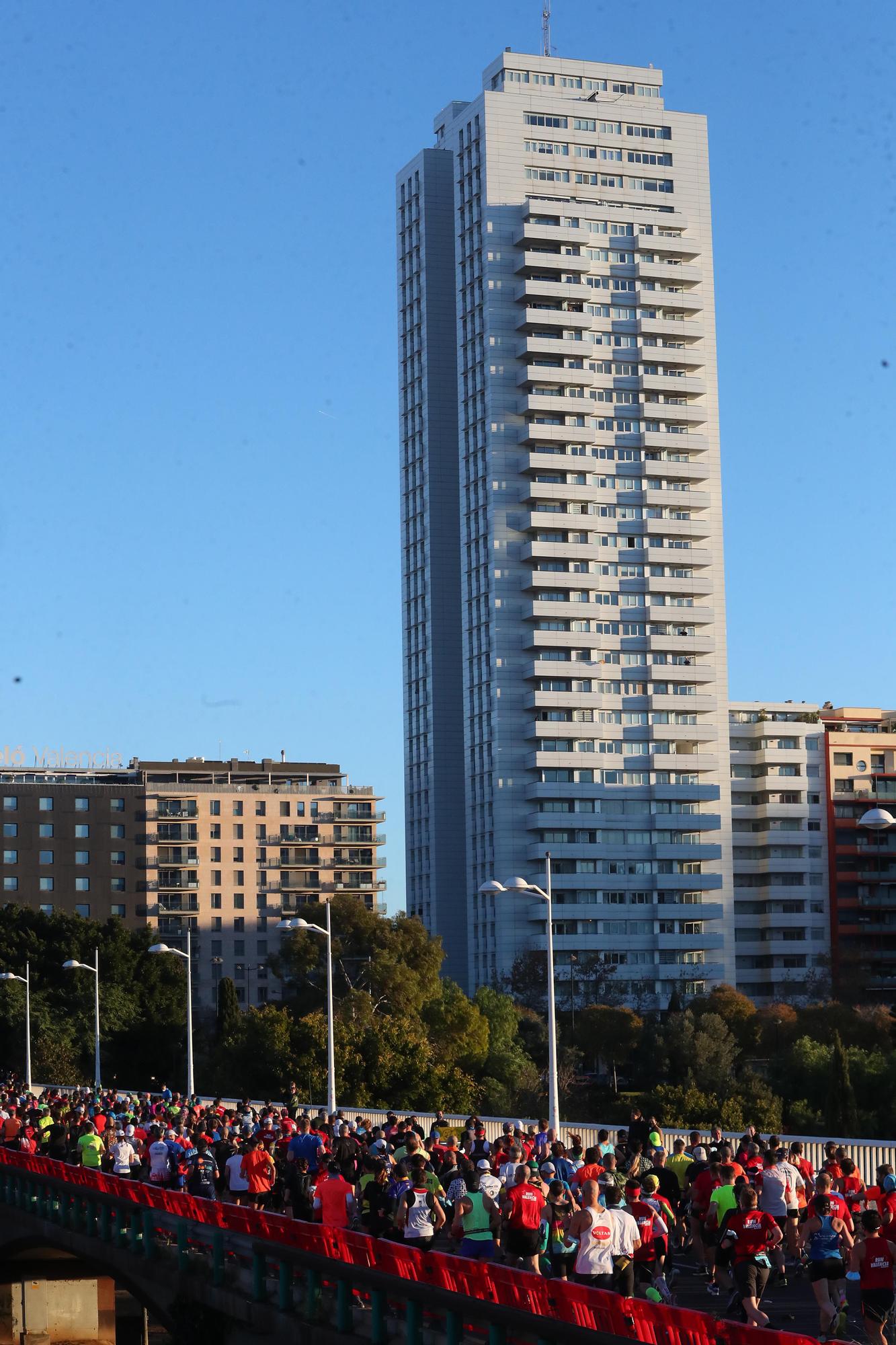 Salida del Maratón Valencia 2021