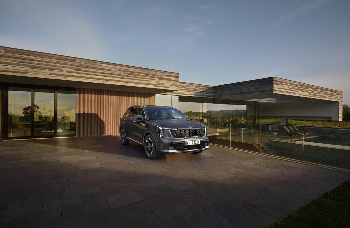 El nuevo Kia Sorento también ofrece la posibilidad de escoger entre sistemas de propulsión diésel, híbrido e híbrido enchufable.