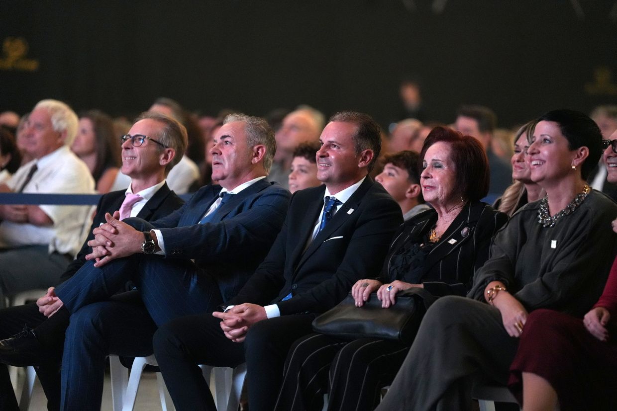 Galería de fotos de la gala del 50º aniversario de Grúas Tomás en Vila-real