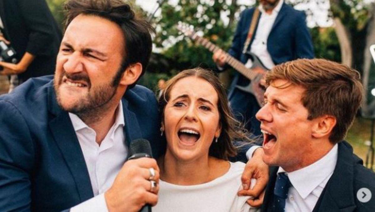 Una banda avilesina arrasa en el sector de bodas y eventos VIP