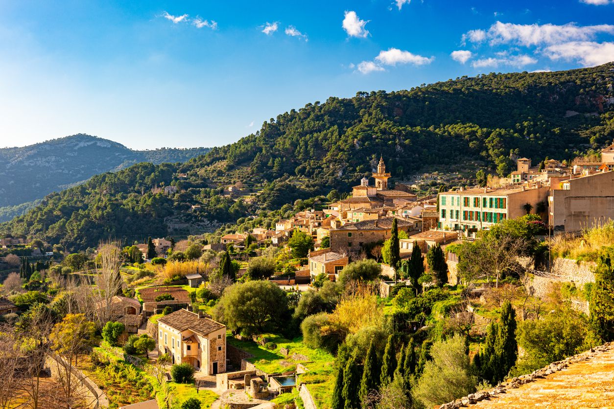 El entorno natural de la Sierra de Tramontana en Valldemossa