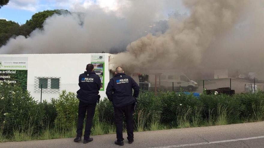 Crema una nau industrial a Platja d&#039;Aro