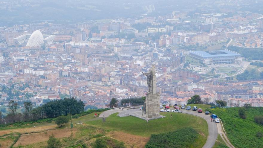 Detenido un hombre de 30 años por agredir sexualmente a una mujer en la cima del Naranco, en Oviedo