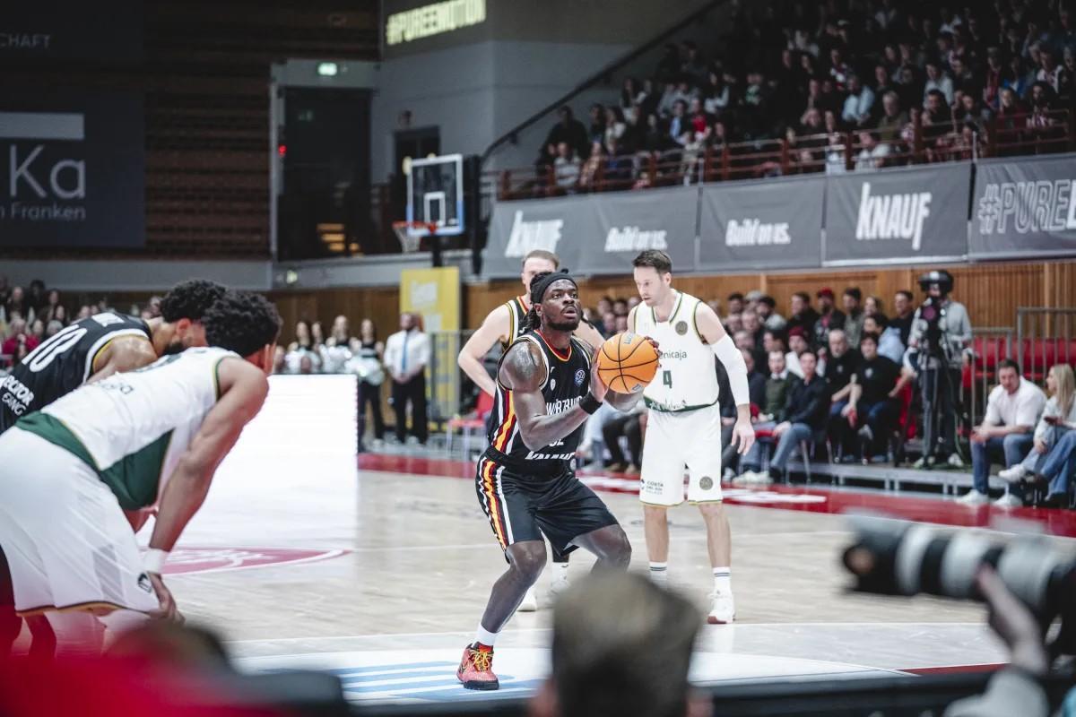 Fotos del encuentro disputado entre el Würzburg y el Unicaja