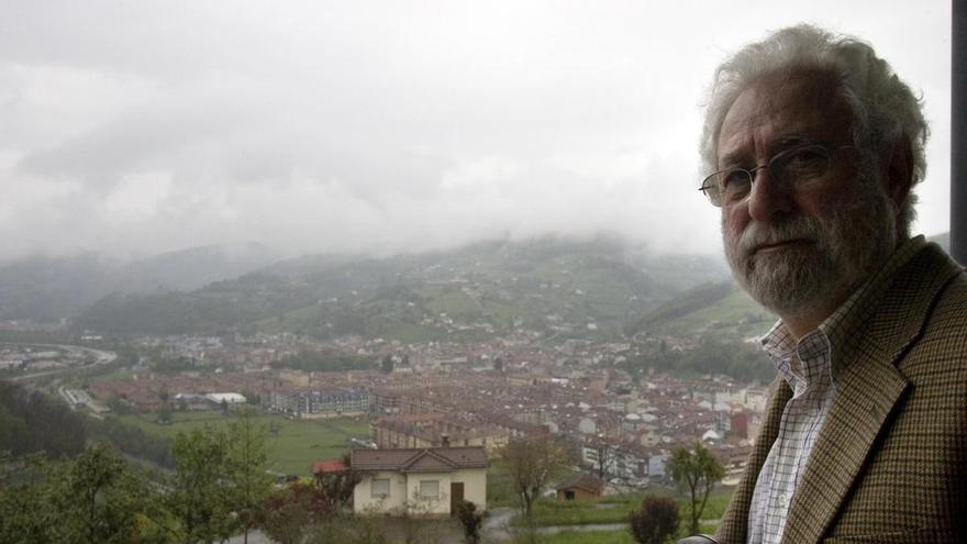 Fallece el escultor onubense Pepe Noja, muy vinculado personal y profesionalmente con Asturias