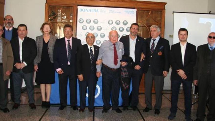 Algunos de los premiados durante el acto celebrado en las instalaciones del Club de Golf Bonalba.