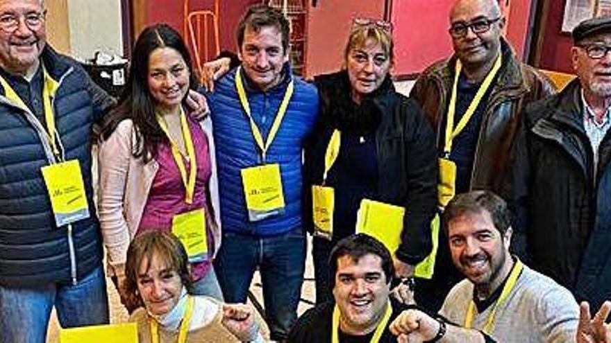 Els membres de la secció local d&#039;ERC a Puigcerdà celebren la victòria