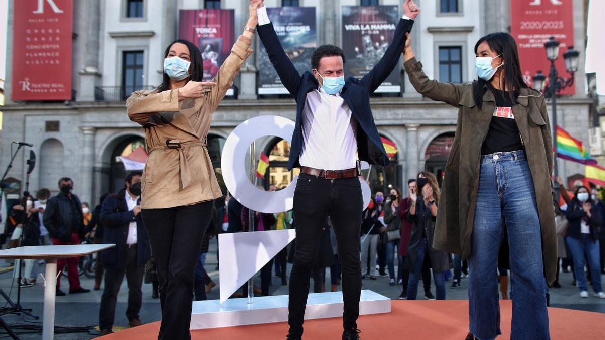 Inés Arrimadas, Edmundo Bal y Begoña Villacís en la campaña del 4-M.