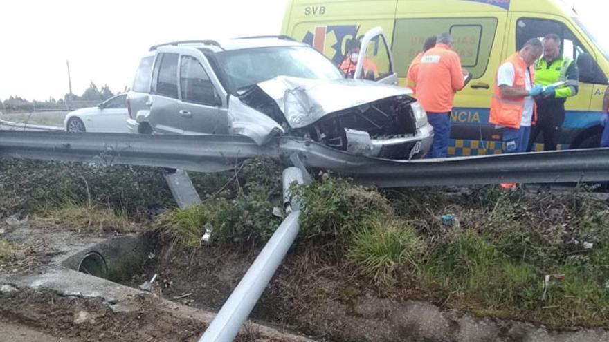 Muere al salirse de la vía en una zona en obras de la N-VI en Sada