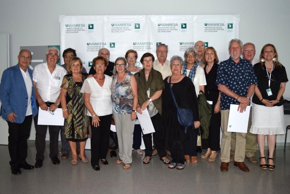 Acte de graduació dels alumnes de la FUB