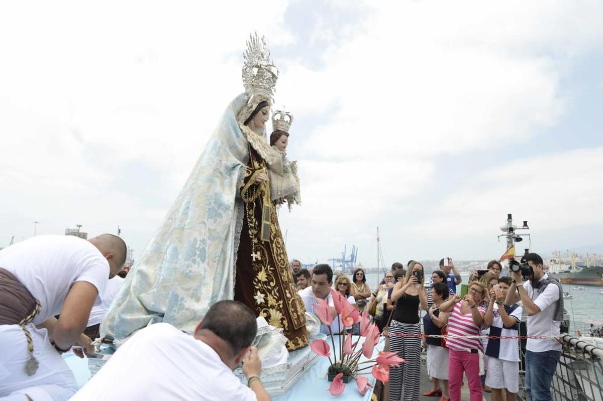 Procesión marítima de la Virgen del Carmen Procesión marítima de la Virgen del Carmen