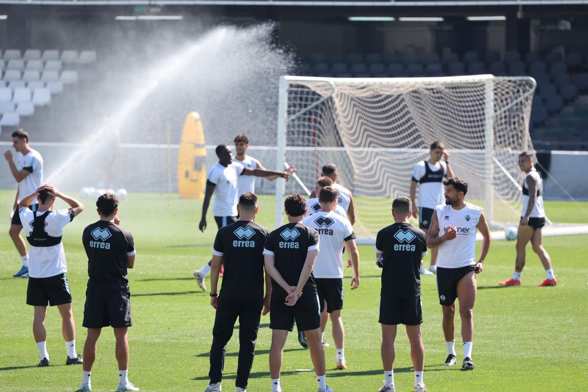 Galería | Entrenamiento: el CD Castellón prepara el duelo contra el Cádiz