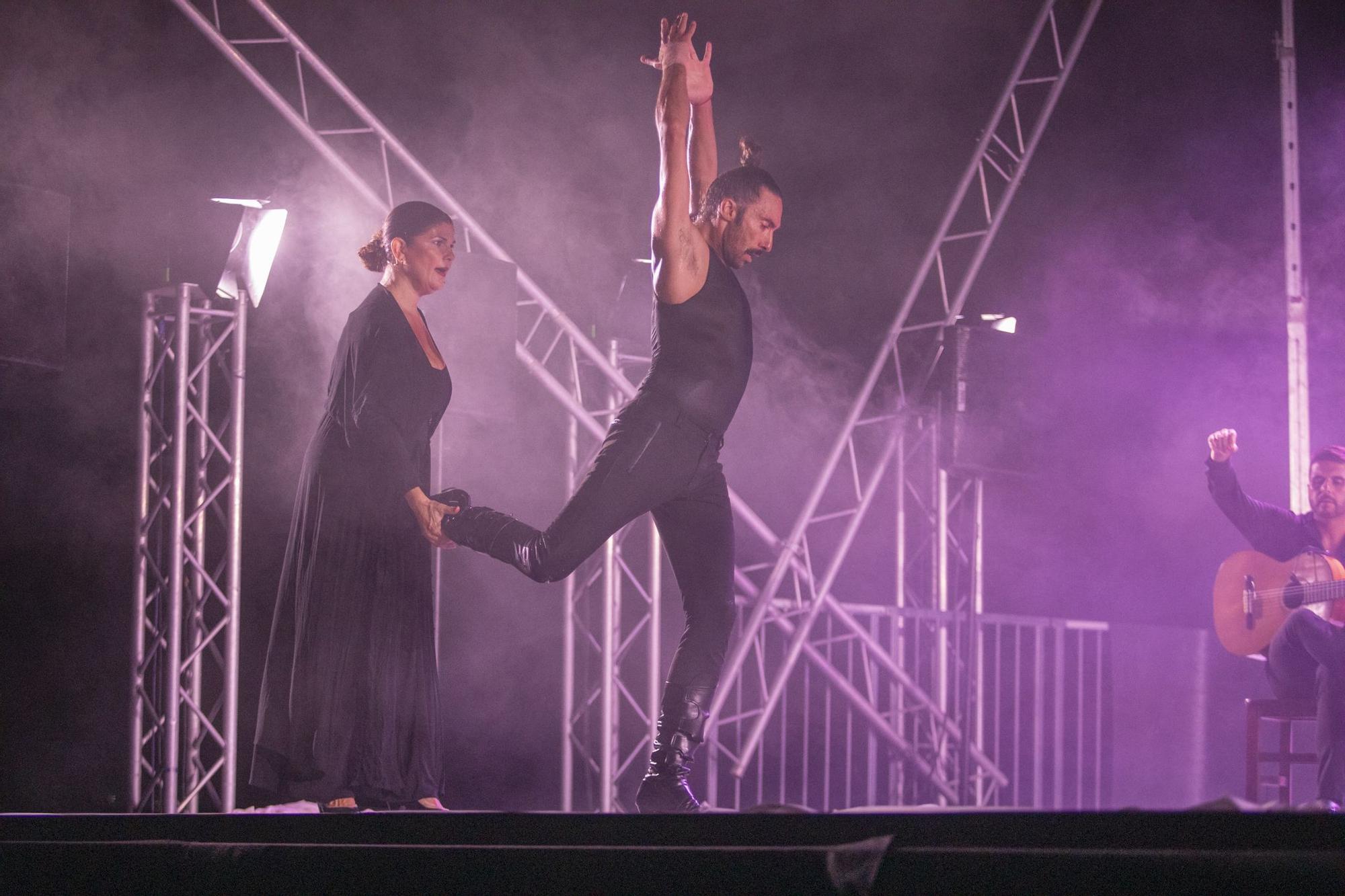 Todas las imágenes de la actuación del bailaor Eduardo Guerrero en Ibiza