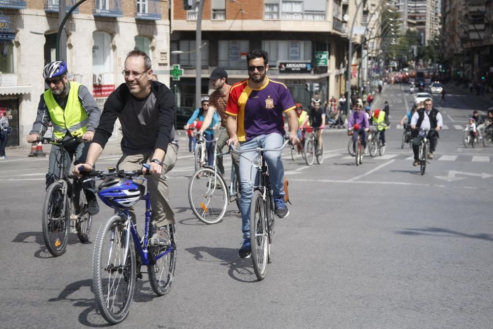 'Bicifestación' en Murcia