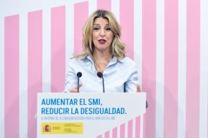 Yolanda Díaz: “A España le sienta muy bien la subida del SMI”