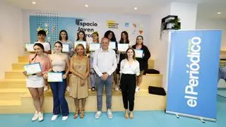 Los ganadores del concurso 'Ecoestudiante' reciben sus premios