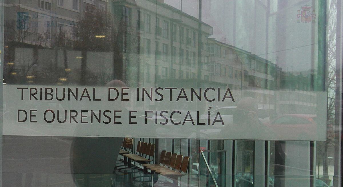 Fachada del edificio judicial de Ourense.