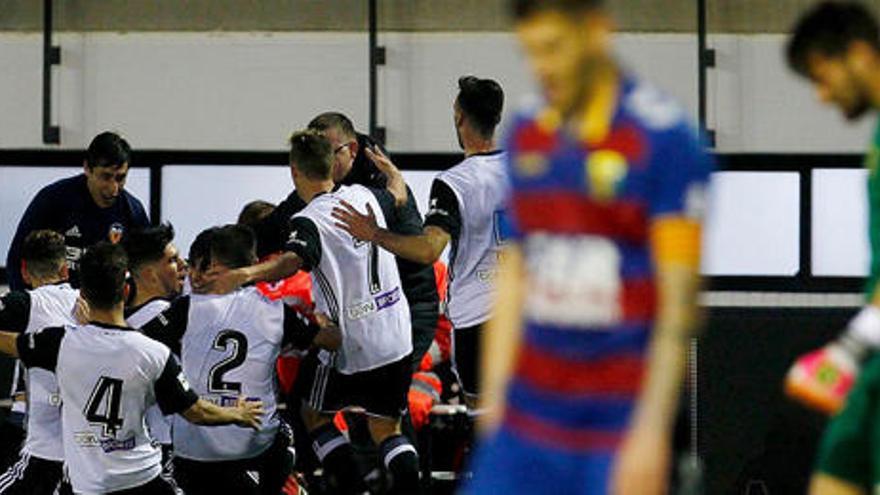 Gran victoria del Valencia Mestalla frente al Llagostera