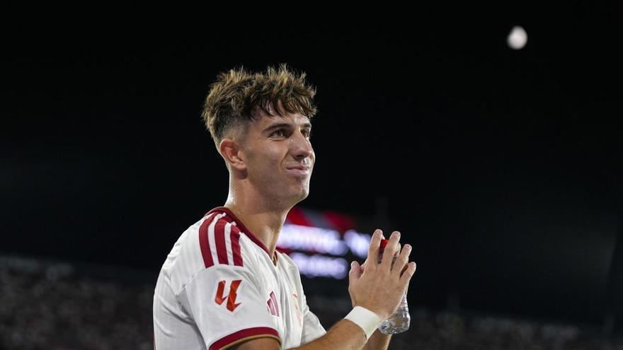 Lesión de Miguel Sierra: parte médico, tiempo de baja y cuántos partidos se perderá con el Sevilla