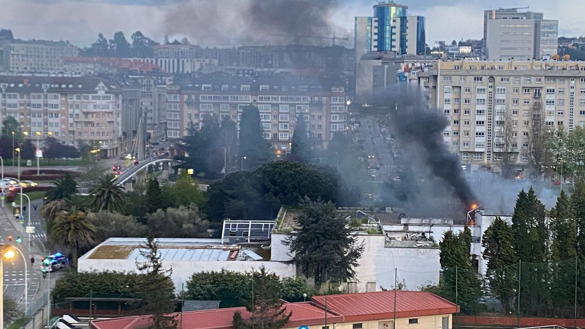 Incendio en el Club Financiero de A Coruña