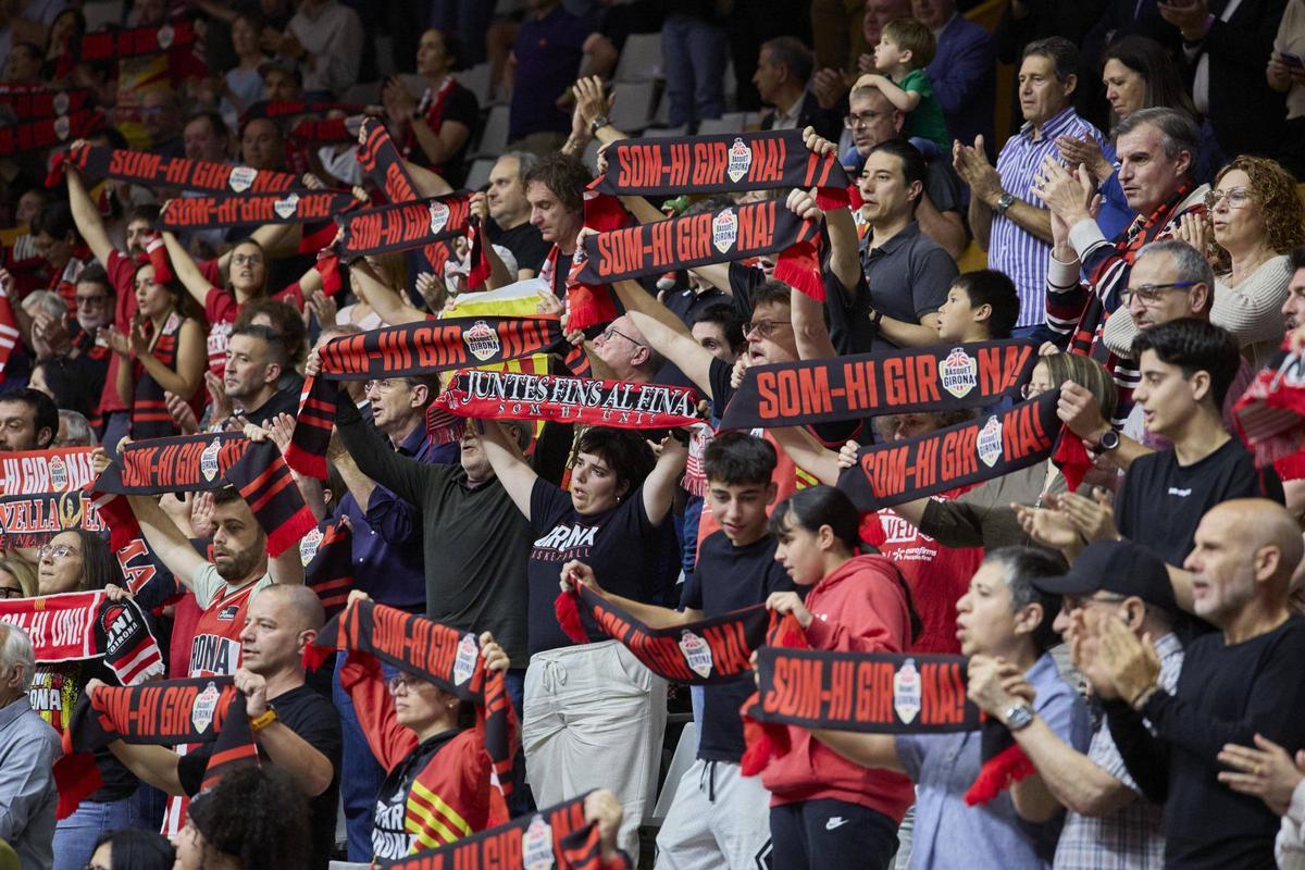 Les imatges del partit de tornada de la semifinal del play-off entre l'Spar Girona i el València