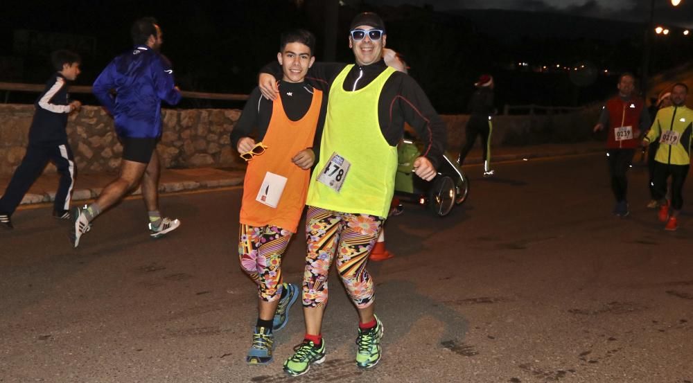 Más de 600 personas participan en la San Silvestre