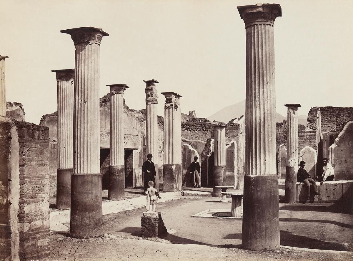 'Casa de Marco Olconi, Pompeya' 1962-1870. Una de las fotografías expuesta en la exposición 'Detente, instante' de la Juan March.