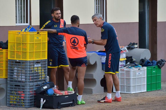 Entrenamiento de la UD en el campo de Las Burras