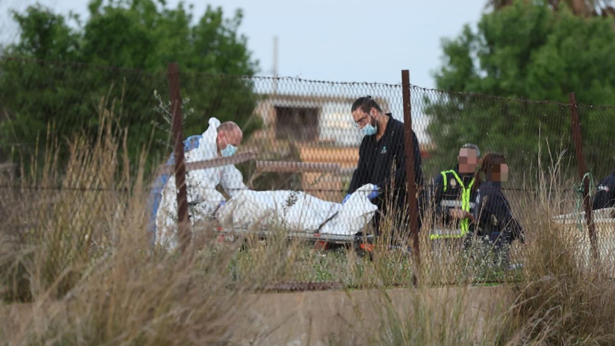 Investigan la muerte de un hombre en el incendio de la caseta de obra donde vivía en Torrent