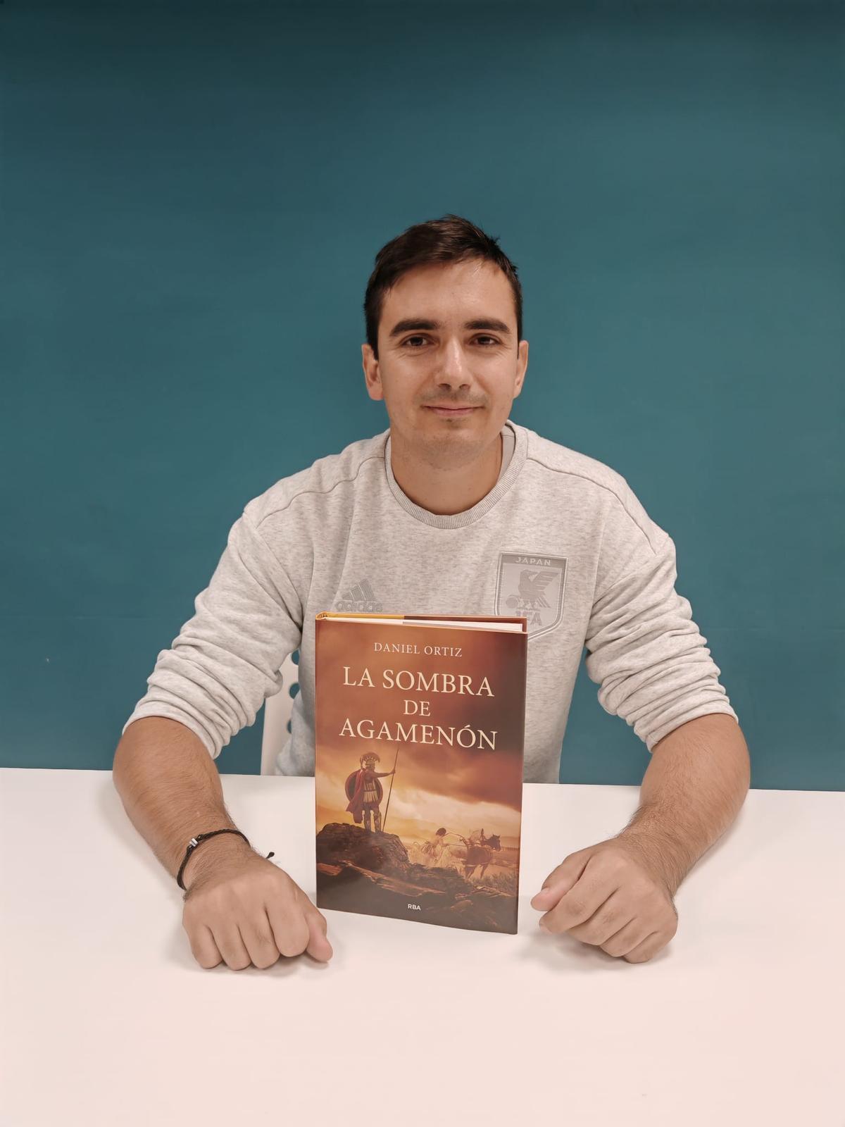 Daniel Ortiz durante una entrevista realizada en la sede de INFORMACIÓN en Alicante