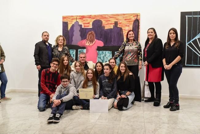 La Regenta inagura la muestra de murales ...