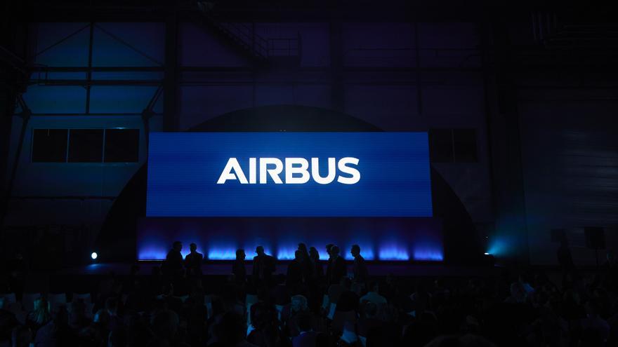 Airbus presenta su fusión en Cádiz con el compromiso de no recortar empleo