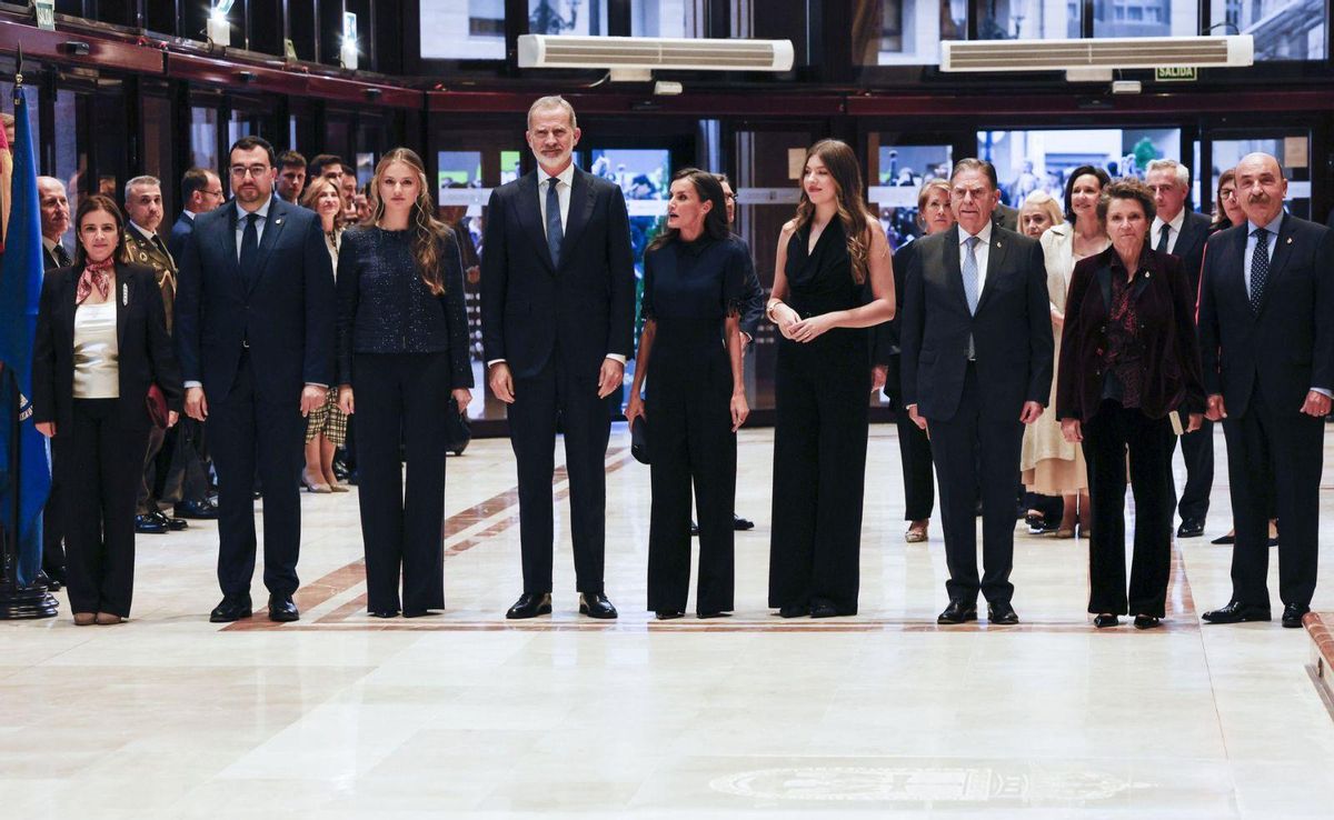Bany d’afecte per a la família reial Bany d’afecte per a la família reial