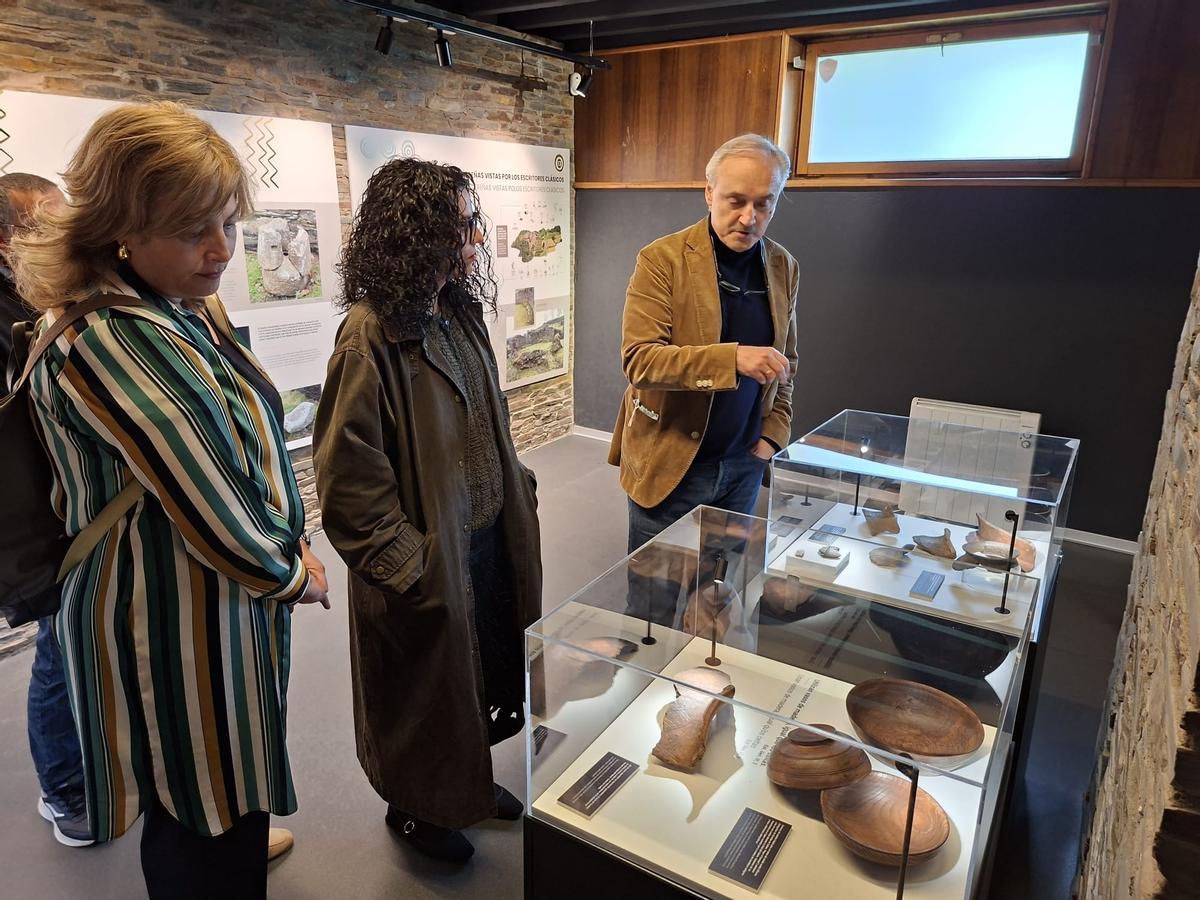 En imágenes: El aula didáctica del castro de Coaña se renueva con contenidos más actuales y piezas inéditas En imágenes: El aula didáctica del castro de Coaña se renueva con contenidos más actuales y piezas inéditas
