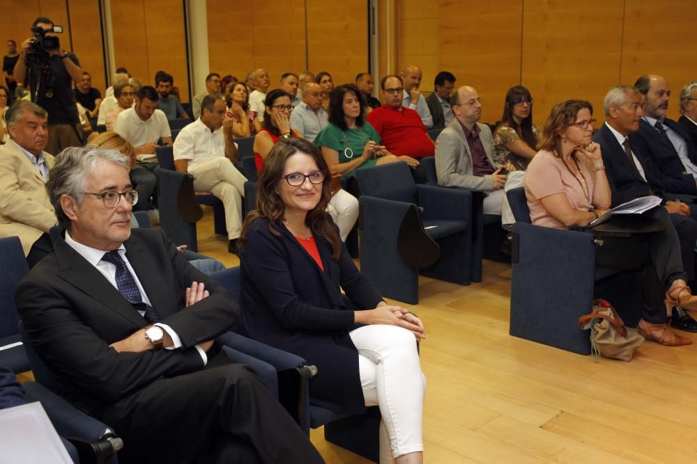 Mesa redonda: Políticas municipales contra el cambio climático