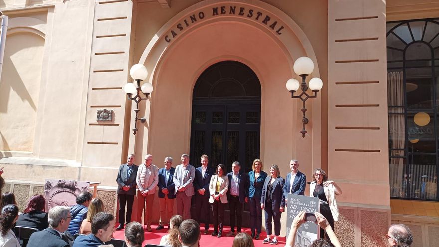 Figueres festeja l&#039;inici del compte enrere per a reiniciar les obres del Menestral