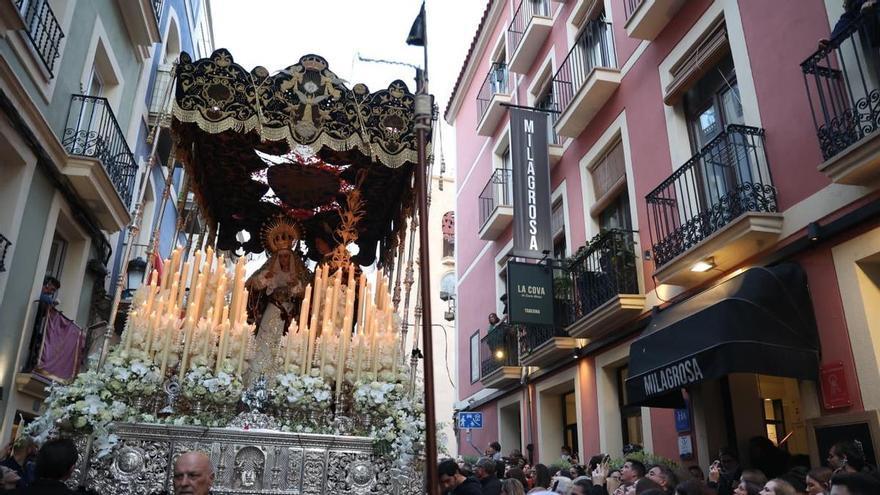 Martes Santo en Alicante 2026: Procesión de la Hermandad del Cristo del Mar y la Virgen de los Dolores Coronada