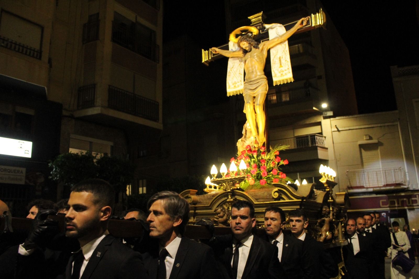 Procesión de la Muerte de Cristo en Crevillent