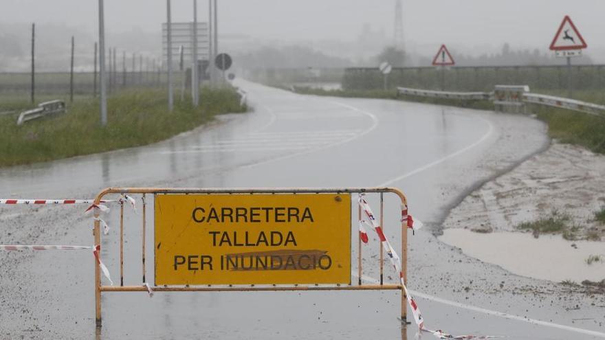 Totes les carreteres tallades pel temporal