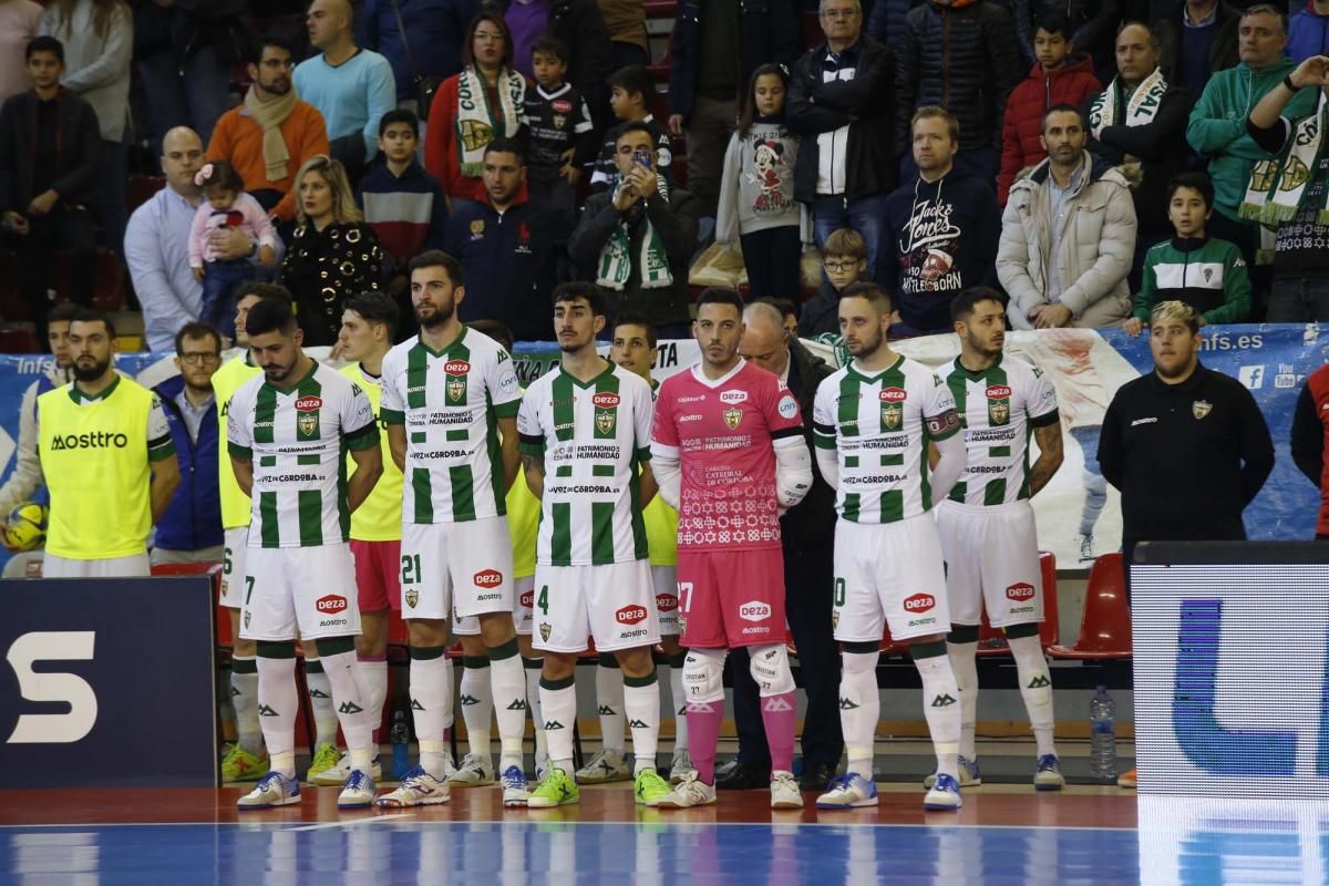 Las imágenes del partido Córdoba Patrimonio-Valdepeñas, de Fútbol Sala