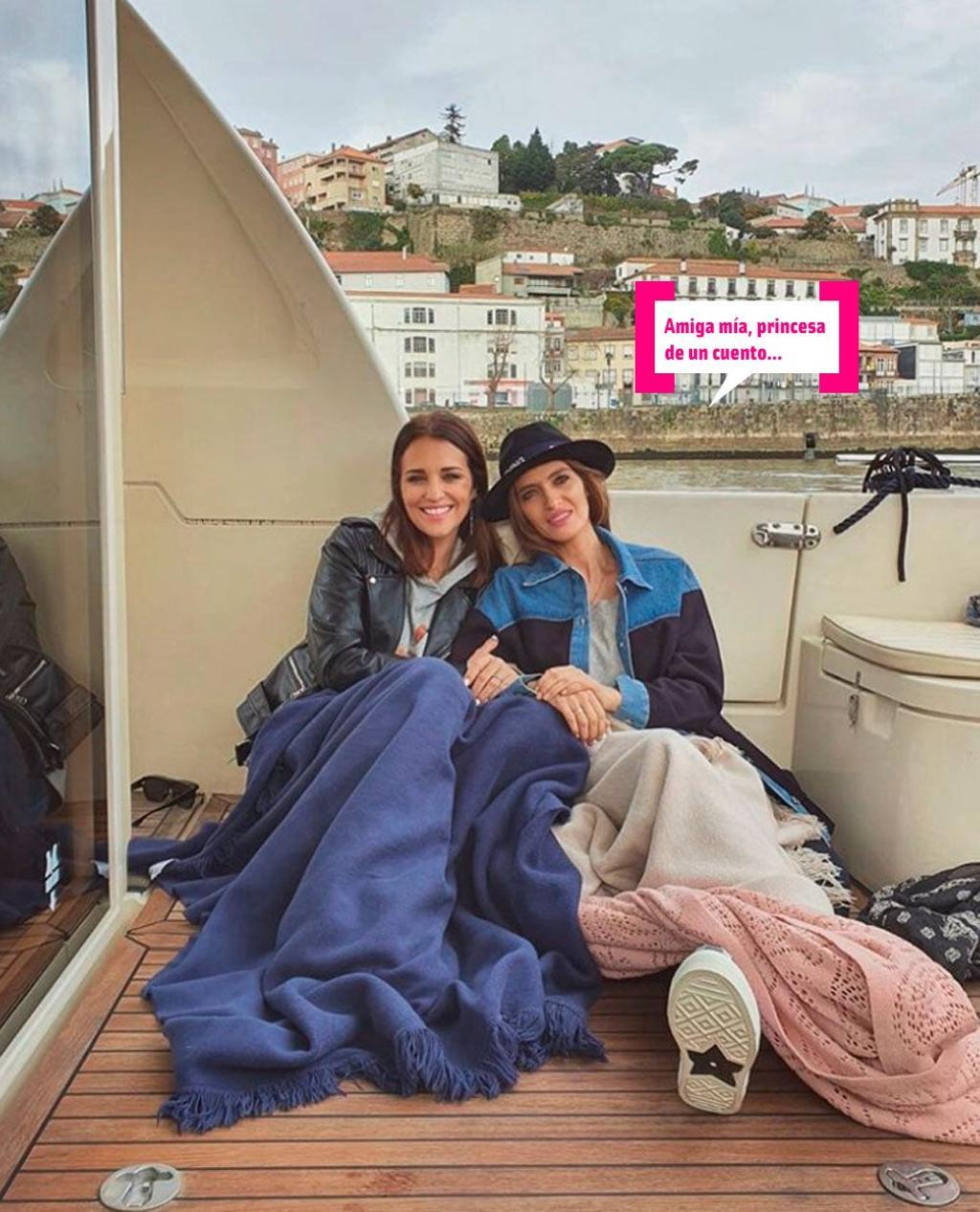 Paula Echevarría visita a Sara Carbonero en Oporto